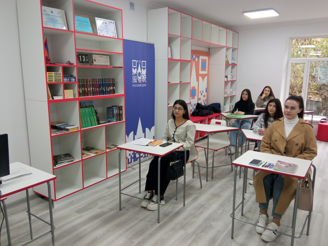 Ռուսաց լեզվի մագիստրոսները ԵՊՀ Իջևանի մասնաճյուղում