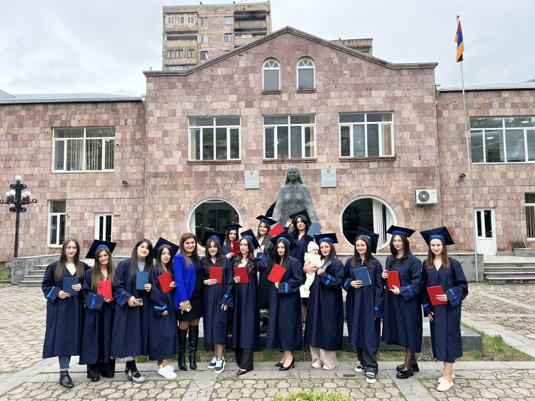 ԵՊՀ ԻՄ մագիստրատուրայի՝ 2025 թ. շրջանավարտների դիպլոմների հանձնման արարողություն
