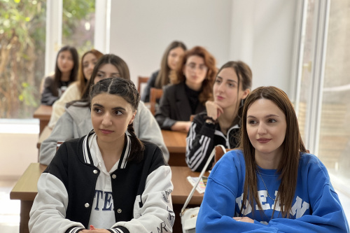 Պրոֆեսոր Թոմաս Բեյերը ԵՊՀ Իջևանի մասնաճյուղում